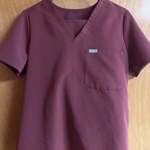 Figs Maroon Set
